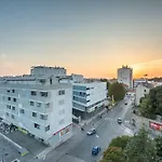 Colours * 자다르